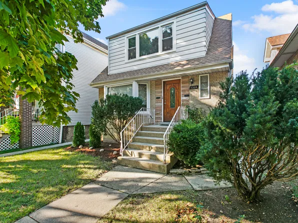 5328 W Roscoe St, Chicago, IL 60641