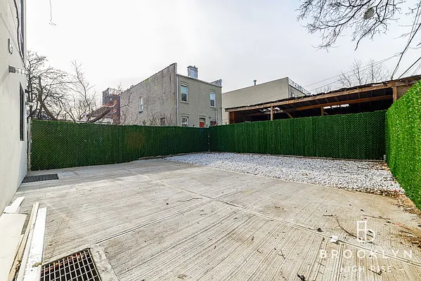 Rented by Brooklyn High Rise LLC | media 22