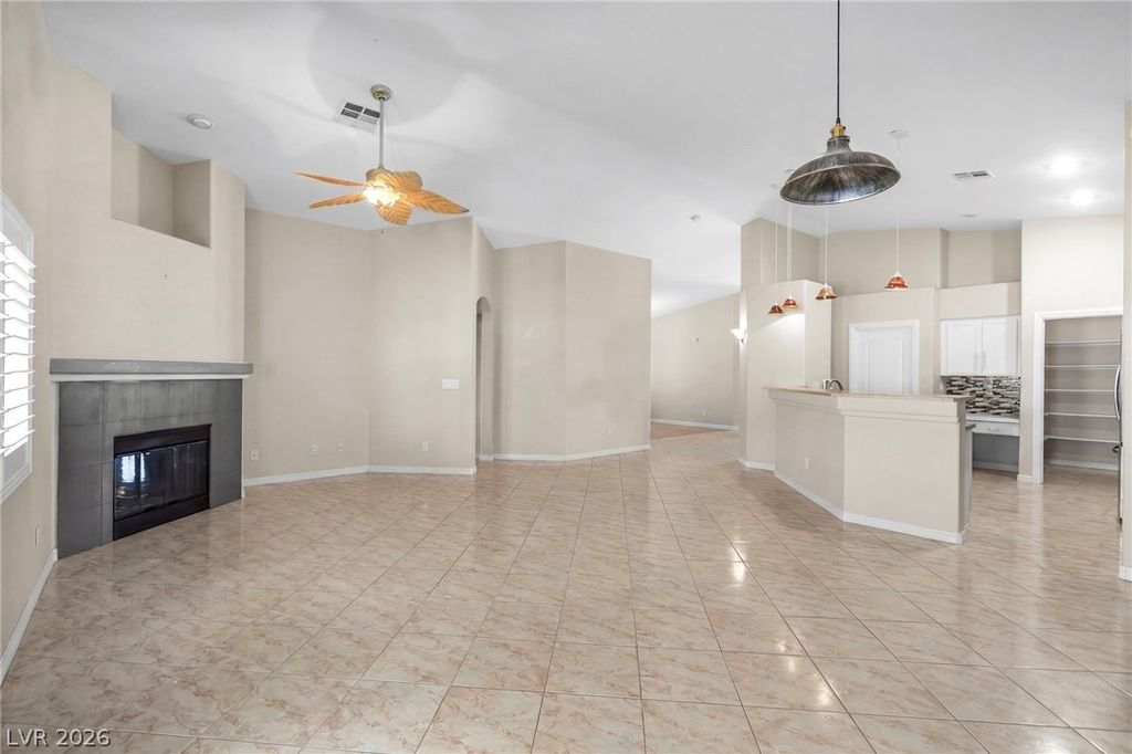 6612 Ringbill Ct, North Las Vegas, NV - View 4