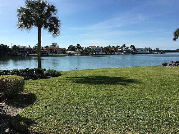 4th image of 761 John Ringling Blvd APT A7