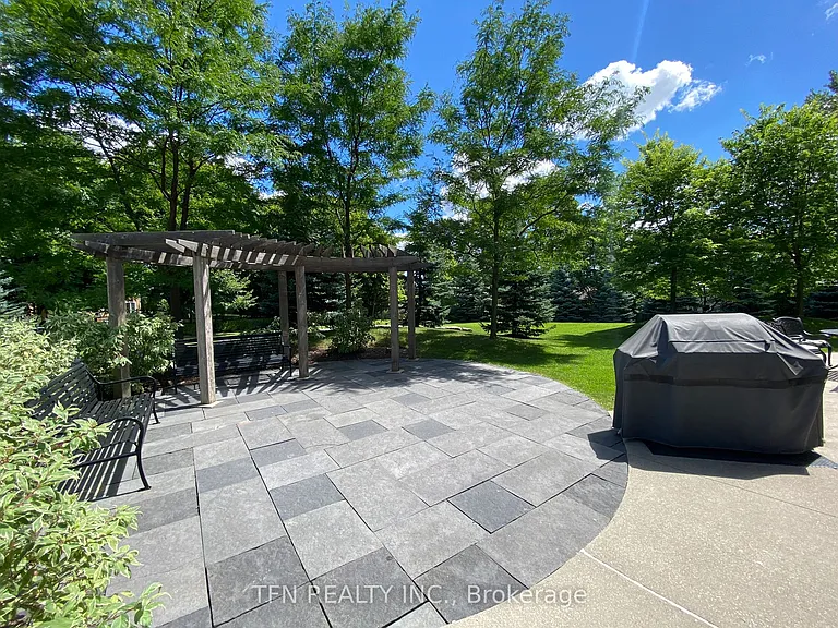 17 Ruddington Dr #103 — Photo 17