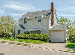 2204 W 7th St, Duluth, MN 55806