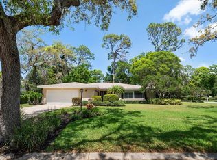 1431 Normandy Ln, Palm Harbor, FL 34683