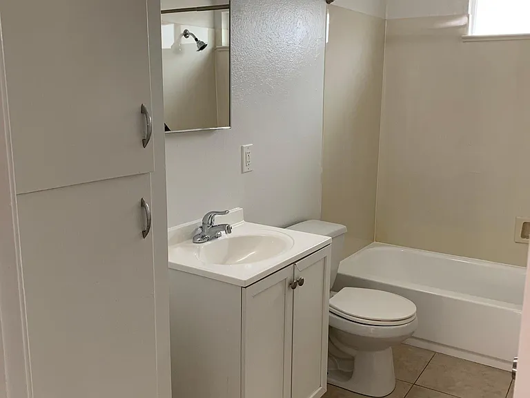 1314 Ashby Ave — Photo 24