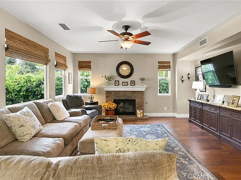 31920 Oregon Ln — Photo 11