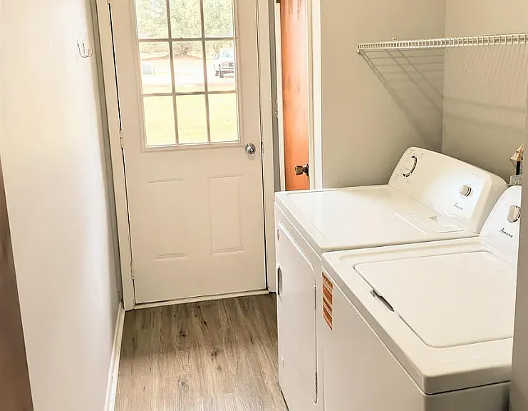 303 W Elizabeth St #1 — Photo 8