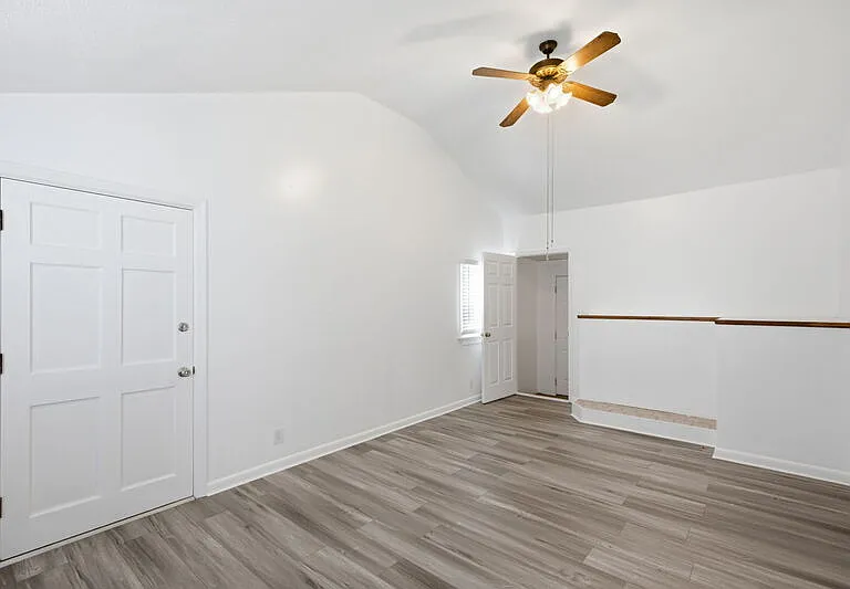 5545 Aragon Dr — Photo 24
