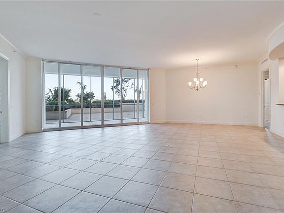 4th image of 23850 Via Italia Cir APT 105