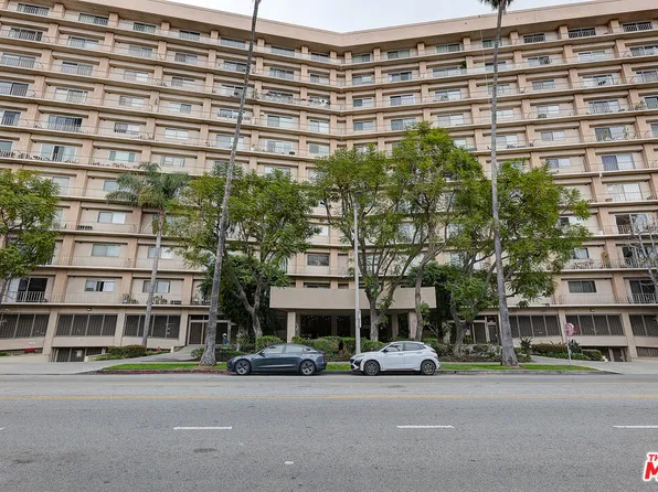 100 S Doheny Dr APT 223, Los Angeles, CA 90048