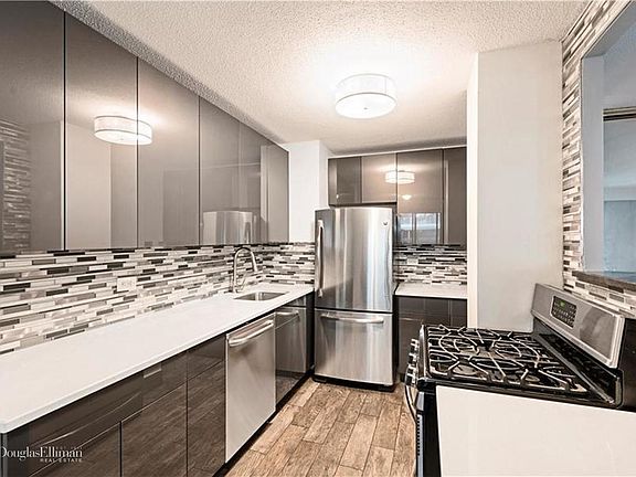 4th image of 80 Beekman St APT 5H