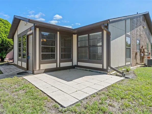 37810 Alissa Dr, Zephyrhills, FL 33542