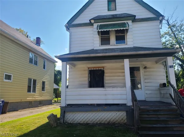 814 Rudyard Rd, Cleveland, OH 44110