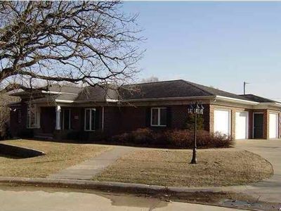 1331 9th Ave SE, Dyersville, IA, 52040