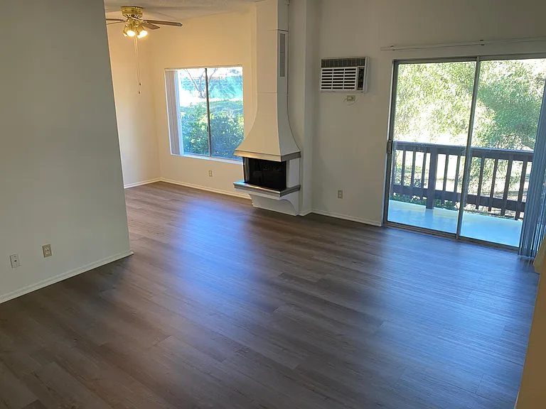 11425 Rochester Ave #15 — Photo 1