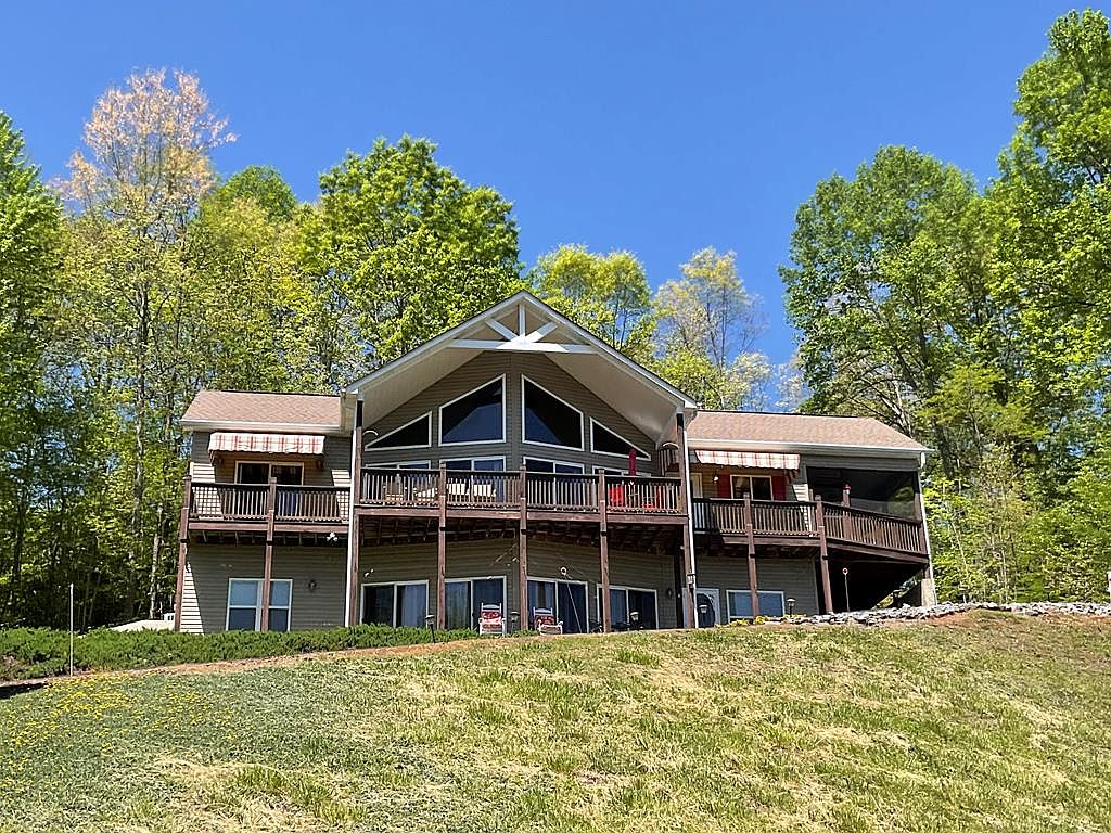 1085 Chatuge Village Cir, Hayesville, NC 28904 MLS 148143 Zillow