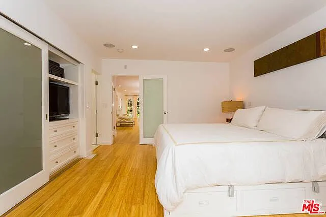 4306 Mildred Ave — Photo 10