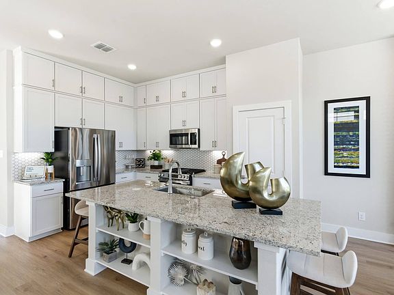 Rose-Hill-Model-Unit-2-Full-Size-12-scaled.jpg