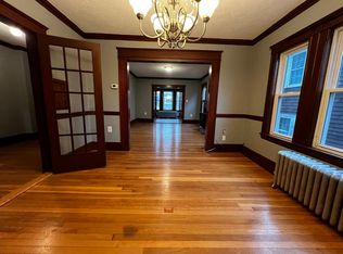 392 Beech St #1, Roslindale, MA 02131