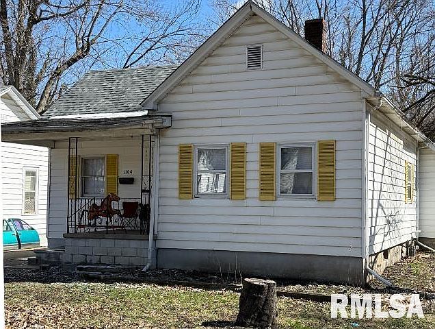 1st image of 1104 N 13th St