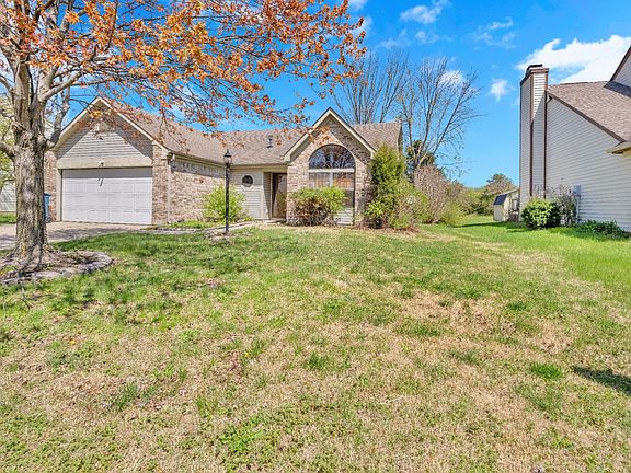 4th image of 2019 Glendora Dr