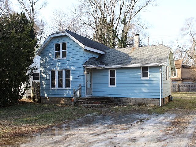 1st image of 1310 Ogden Ave