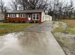 6121 Leonard Way, Louisville, KY 40229