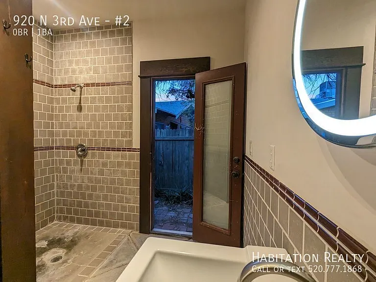 920 N 3rd Ave #2 — Photo 11
