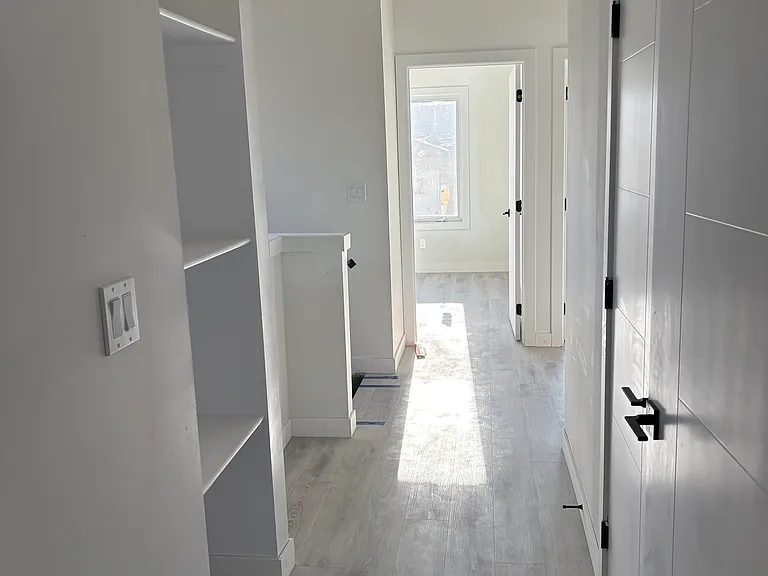 12115 93rd St NW — Photo 17