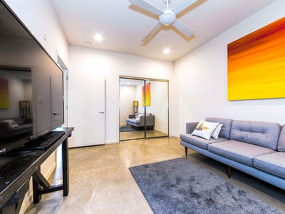 4th image of 5514 Roosevelt Ave APT A