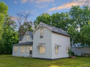 426 S Broadway St, Canton, SD 57013