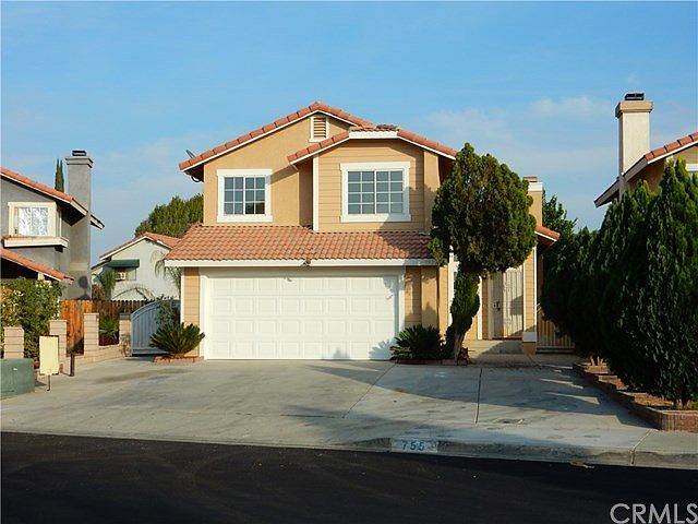 1st image of 755 Manecita Cir