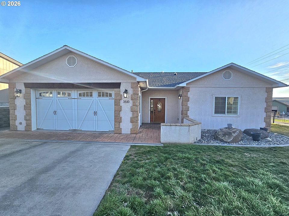 1st image of 3510 NE King Pl