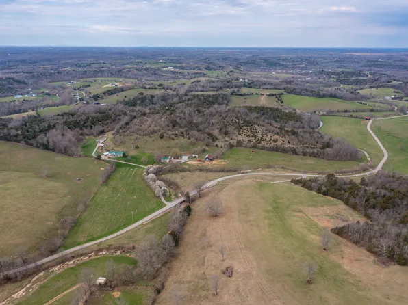 7800 Cornishville Rd, Harrodsburg, KY 40330