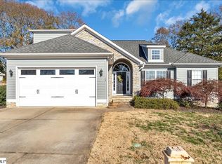 14 Manorwood Ct, Simpsonville, SC 29681