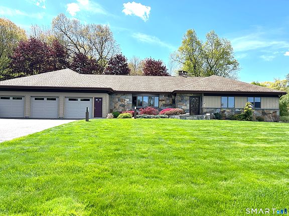 2nd image of 58 Clover Lane