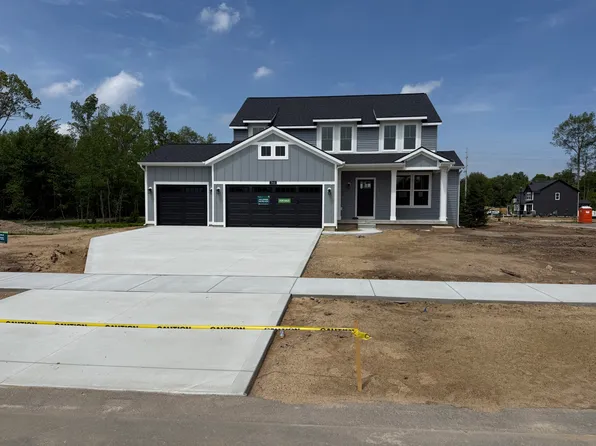 7641 Clementine Ave, Byron Center, MI 49315