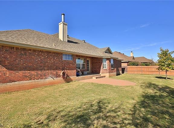 5th image of 7909 Skyline Dr