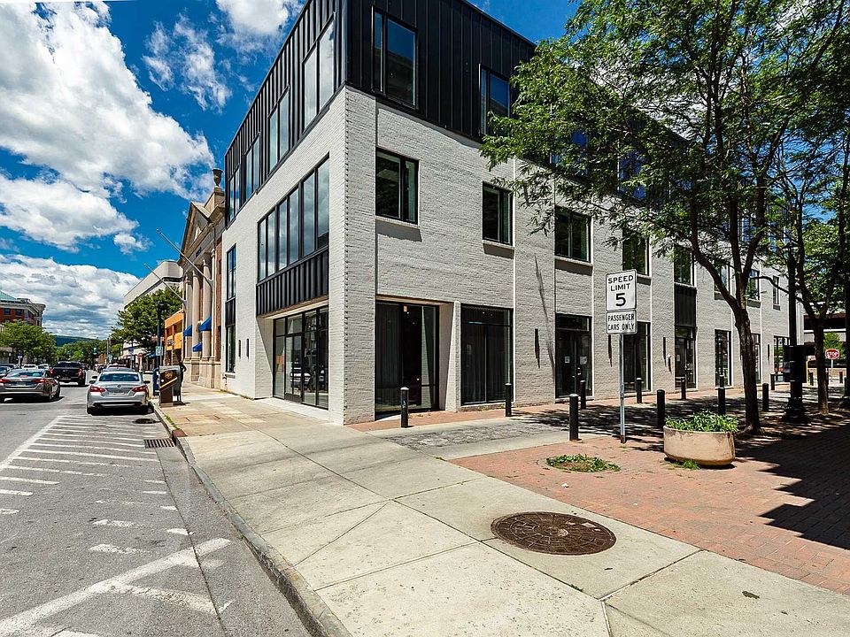 2nd image of 289 Main St #201