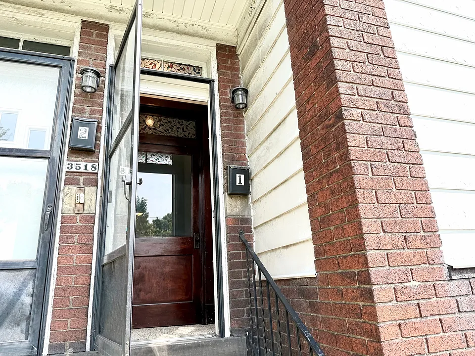 3518 Beechwood Blvd #1