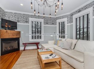 584 Centre St #1, Jamaica Plain, MA 02130