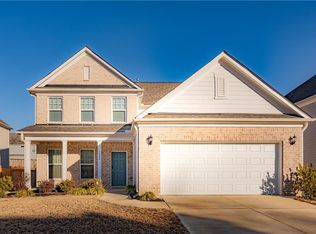 5482 Fountainhead Ln, Auburn, GA 30011