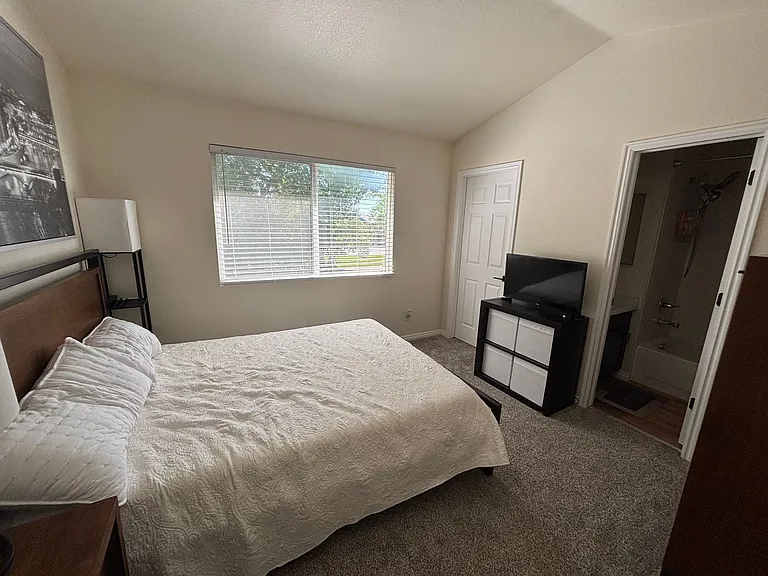 1203 Warrior Way — Photo 8