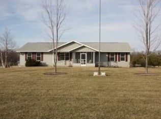 23780 Farmdale Rd, Washington, IL 61571