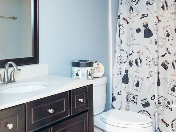 Basement full bathroom 