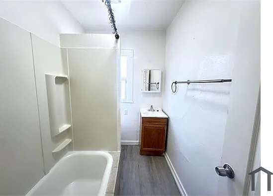 2648 E 27th St #C — Photo 7