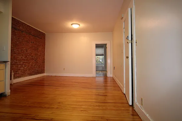 Rented by Brooklyn Real Inc | media 15