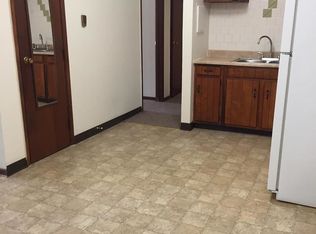 2031 Lake Shore Dr APT 2A, Belvidere, IL 61008