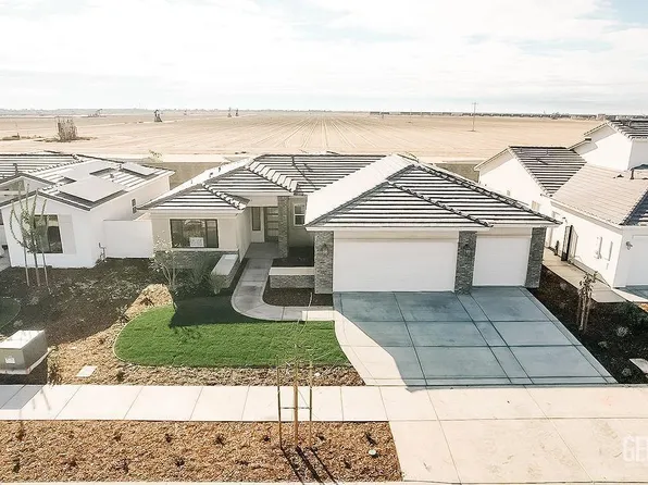 12411 Madelyn Dr, Bakersfield, CA 93311