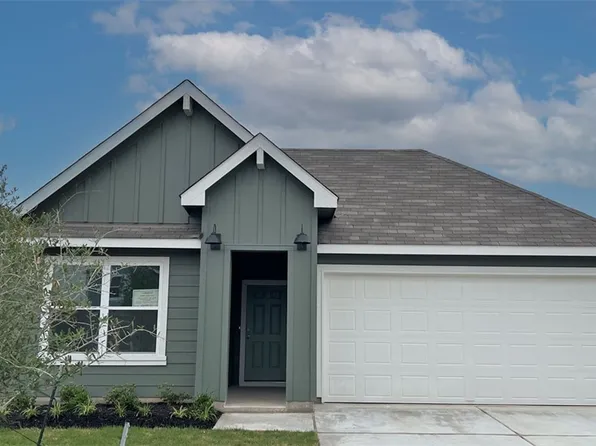 428 Wirecrested Dr, Lockhart, TX 78644