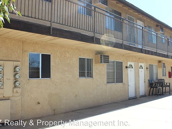 3rd image of 165 N Hamilton Ave APT 5